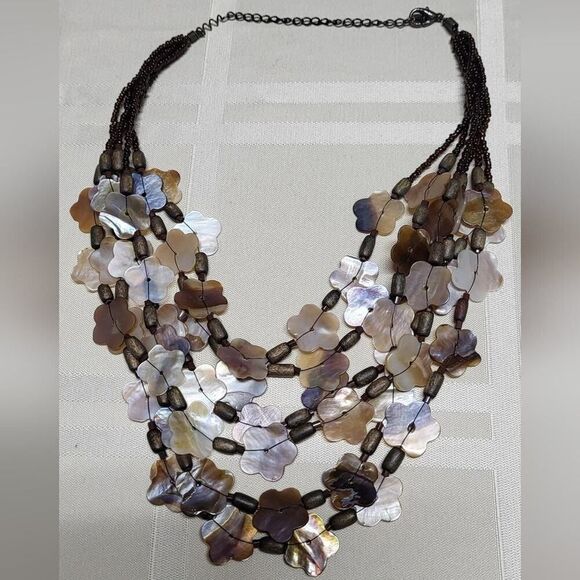 Statement Necklace Brown Beads Floral Shapes Lobster Claw Closure 10 in drop - Picture 5 of 10